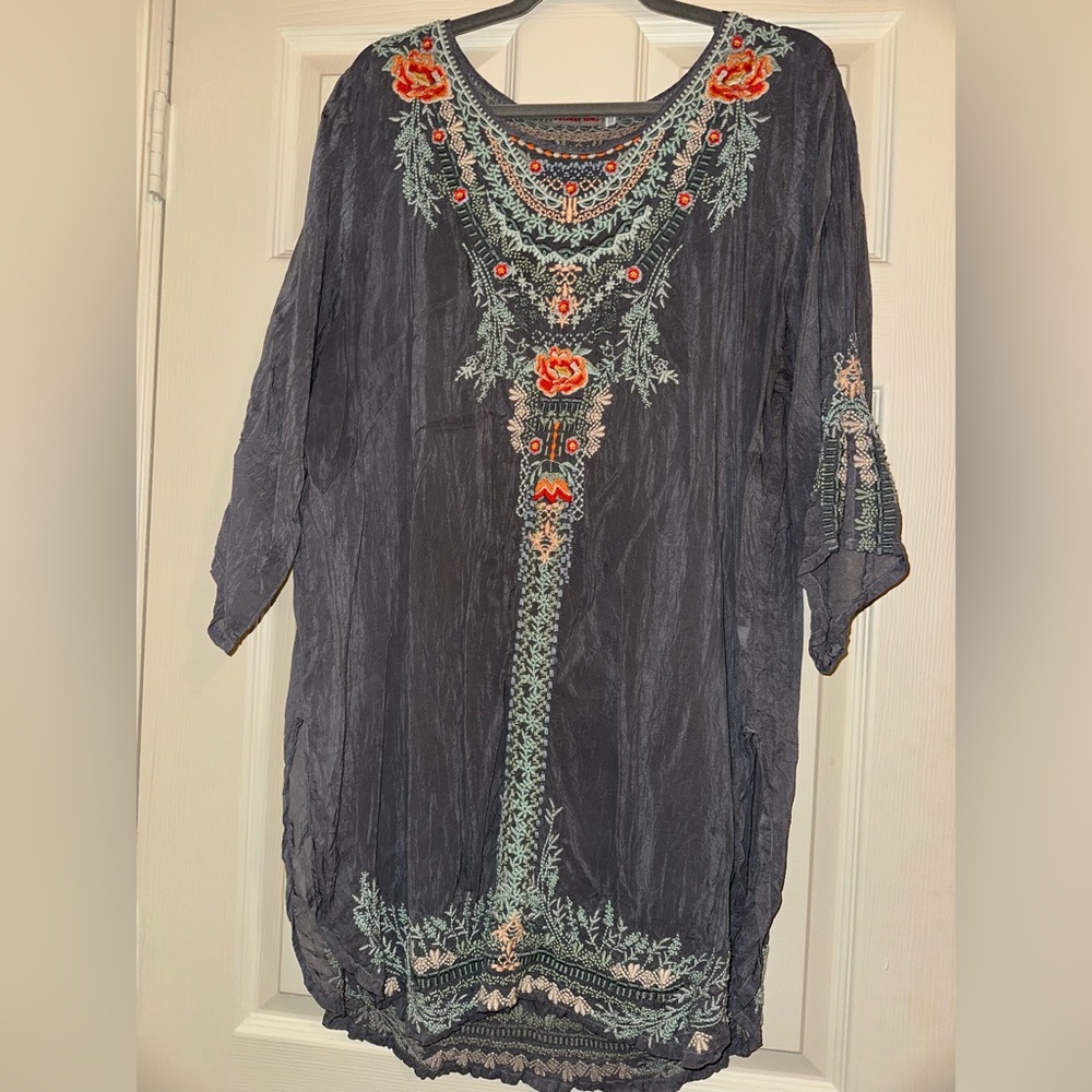 PLUS SIZE - Johnny Was Olive Blossom Tunic Gray Floral Blouse
